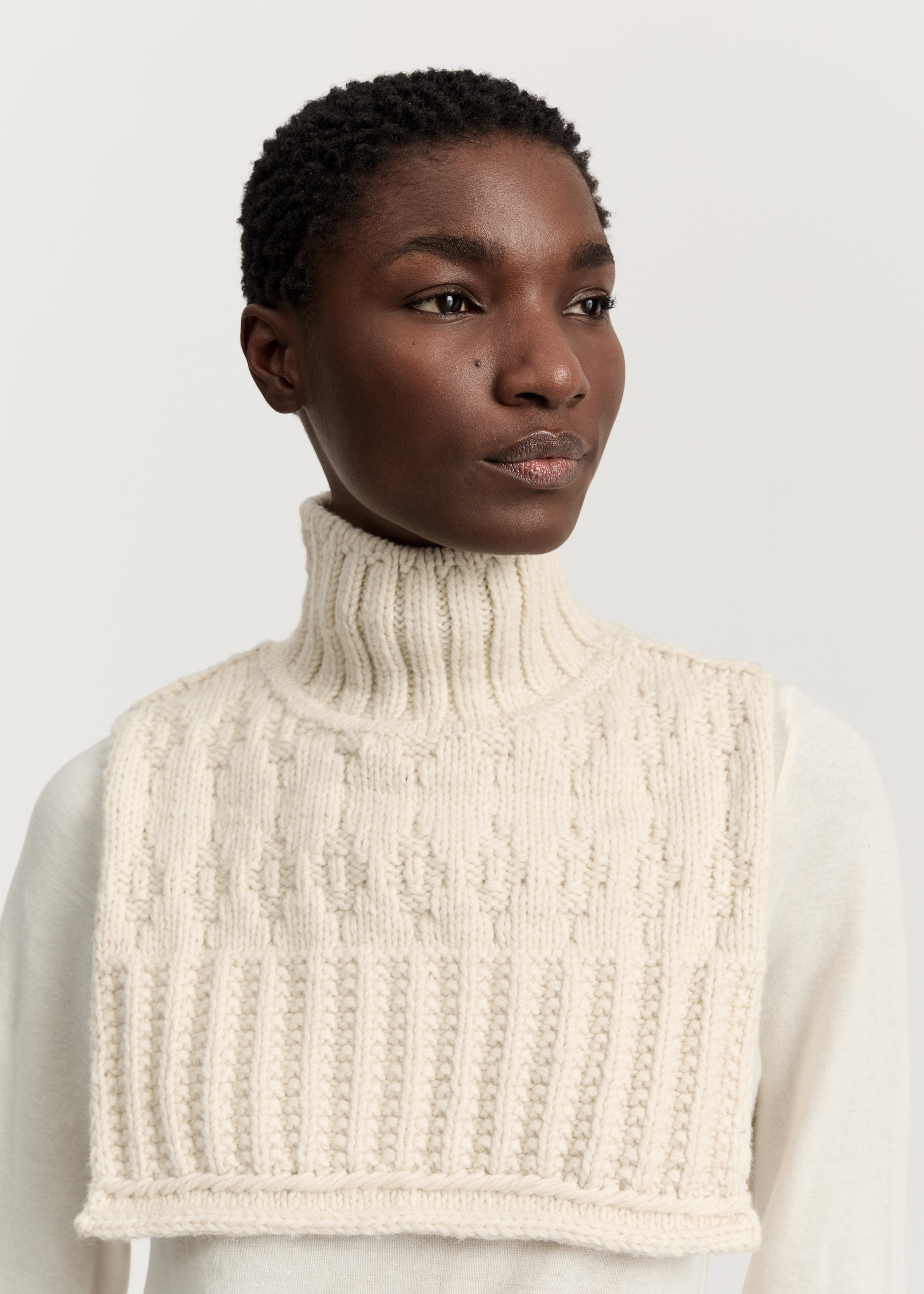 Asami neckwarmer – pure llama | Pure Ecru Scarf aiayu