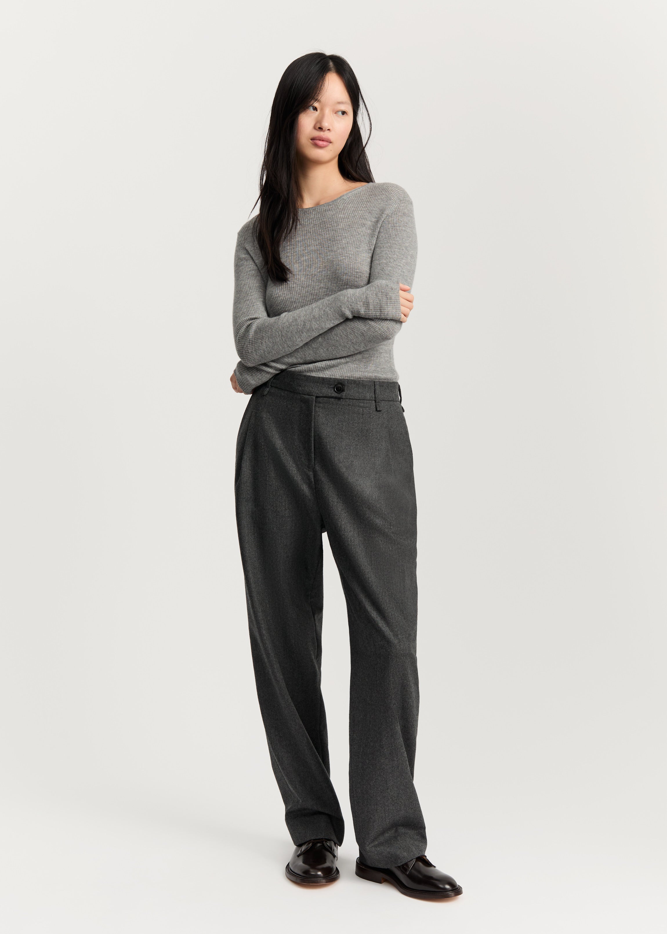 Balder pant – fine wool | Dark Grey Pants aiayu