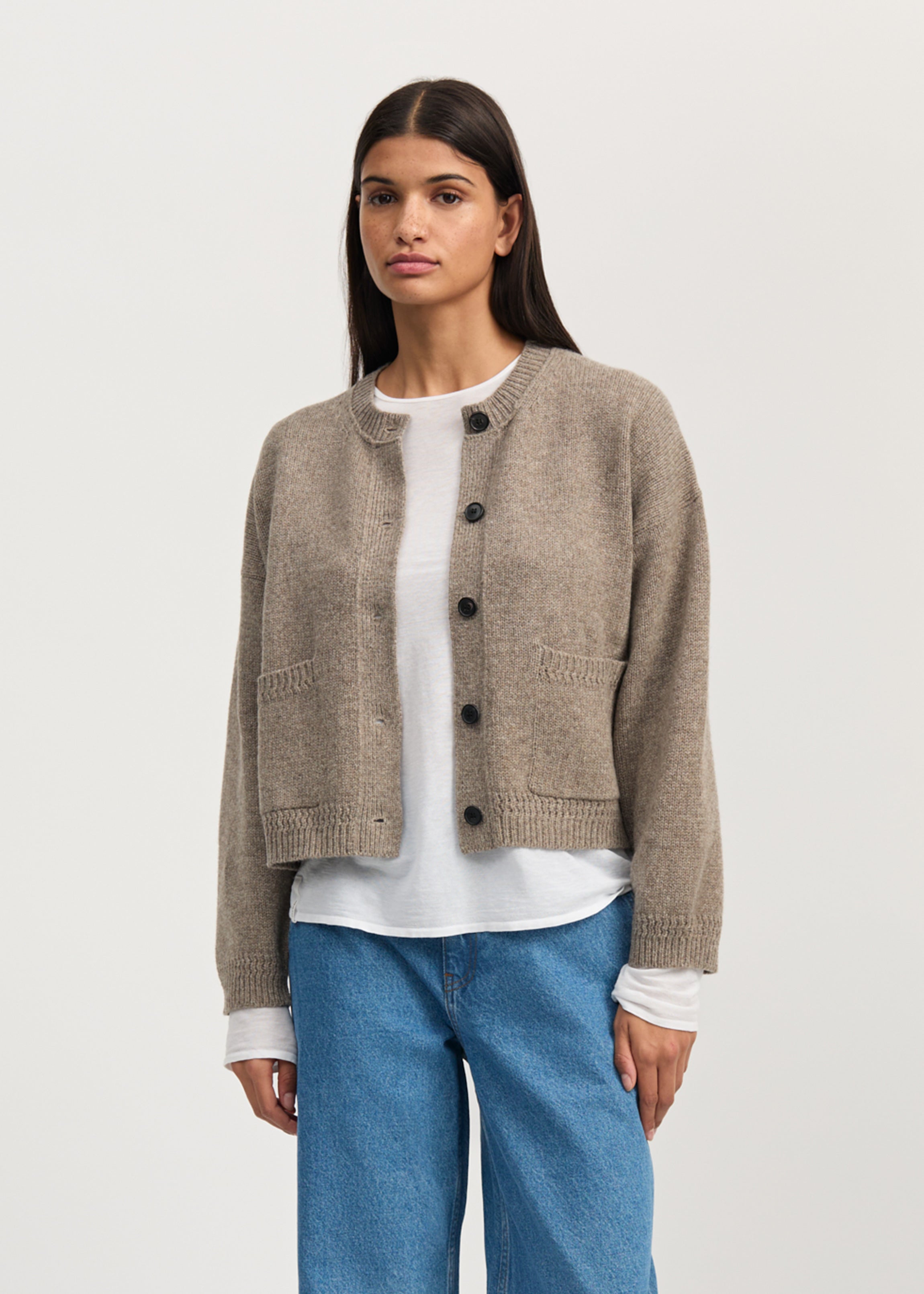 Cobe cardigan – sartuul wool | Pure Soil Cardigan aiayu