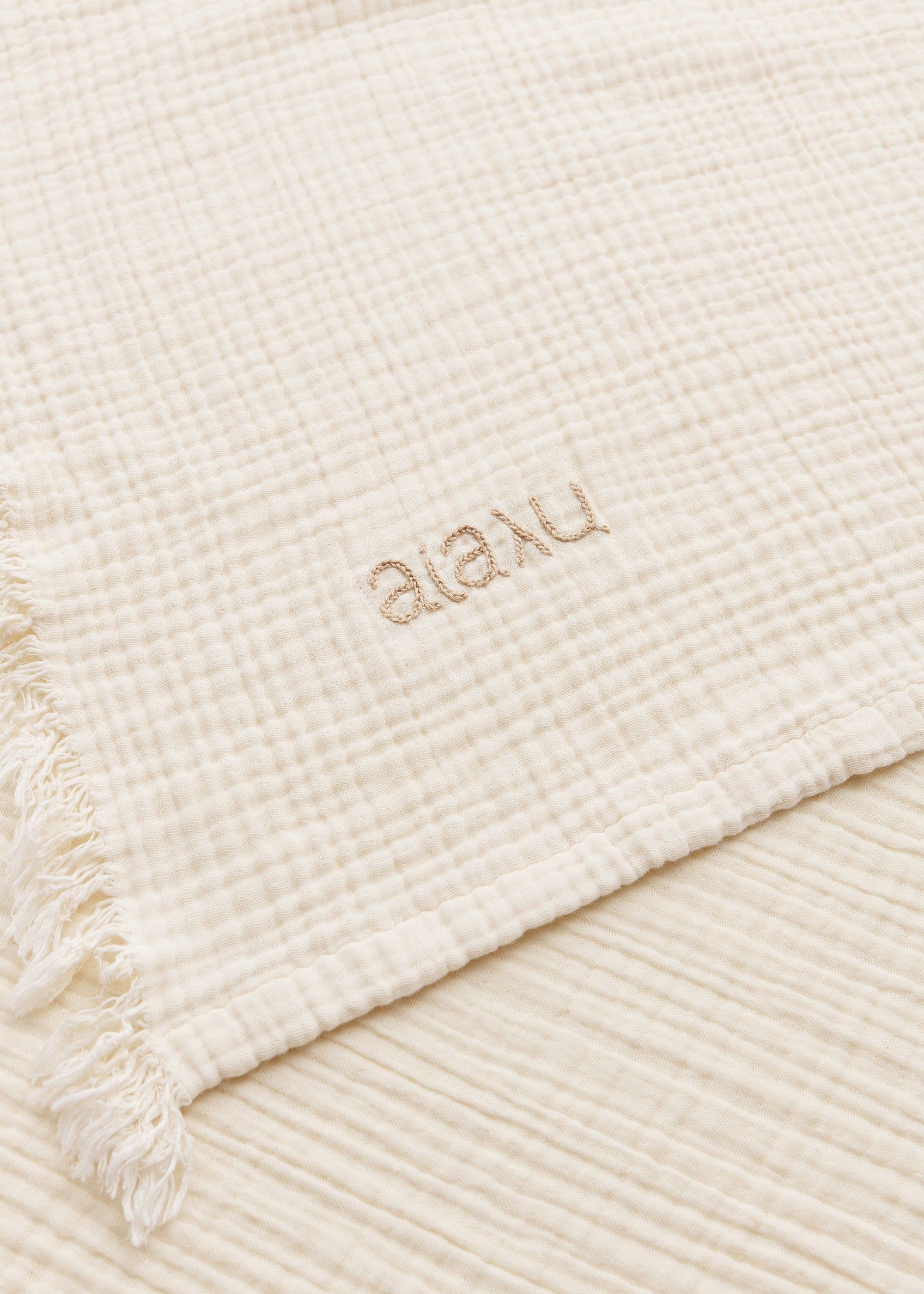 Cotton throw - 150x200 | Pure Ecru Throw aiayu