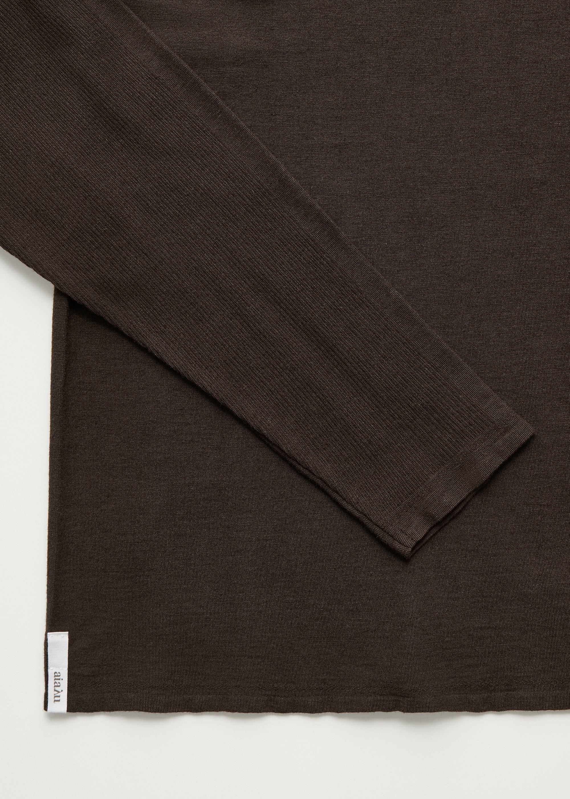 Gentle long sleeve – cashmere | Dark Brown Blouse aiayu