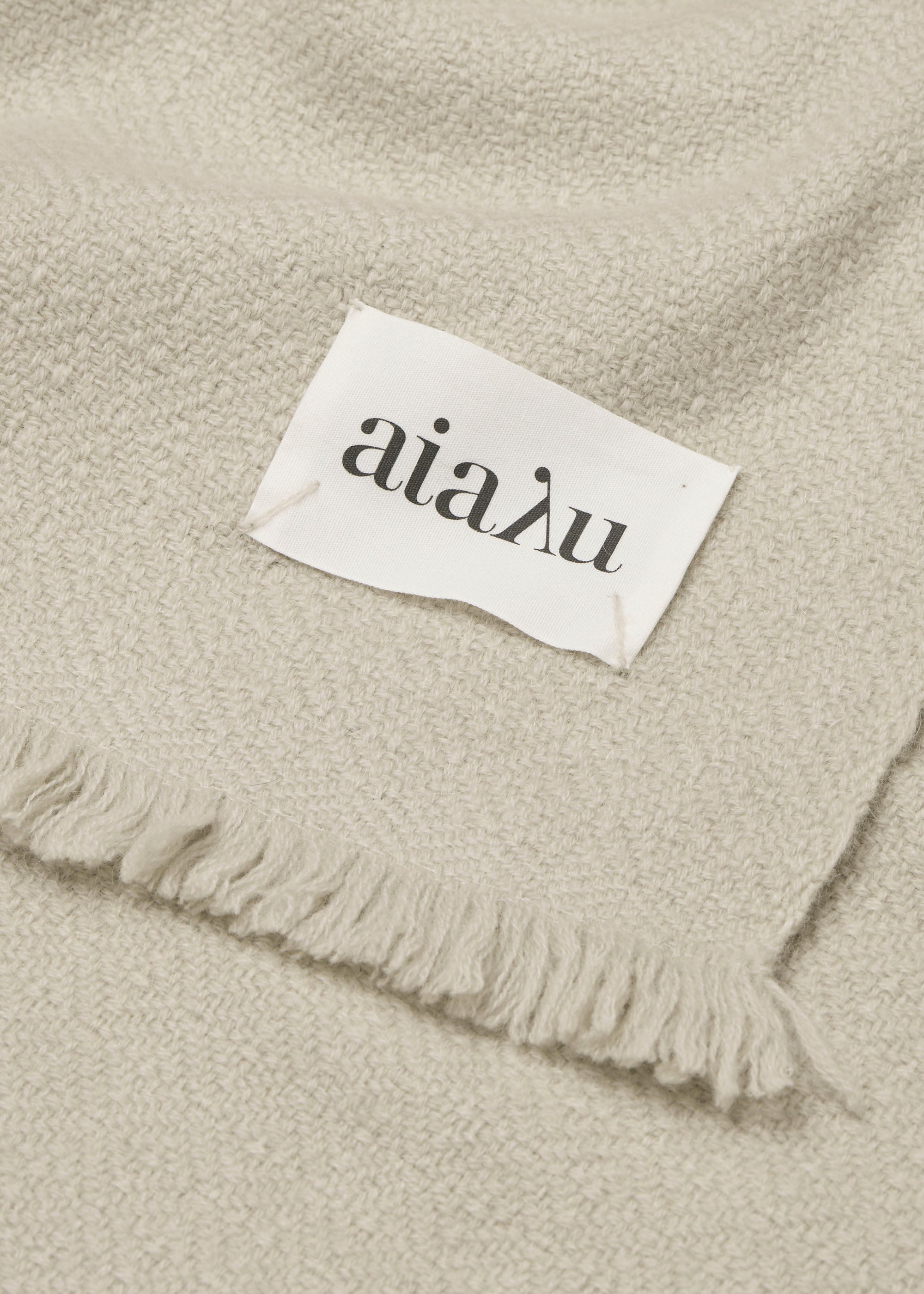 Haya wool throw - 150x180 | Aura Throw aiayu