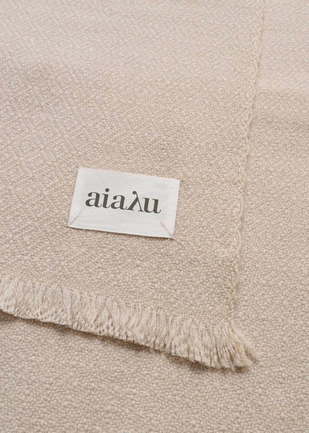 Haya wool throw - 150x180 | Aura Throw aiayu