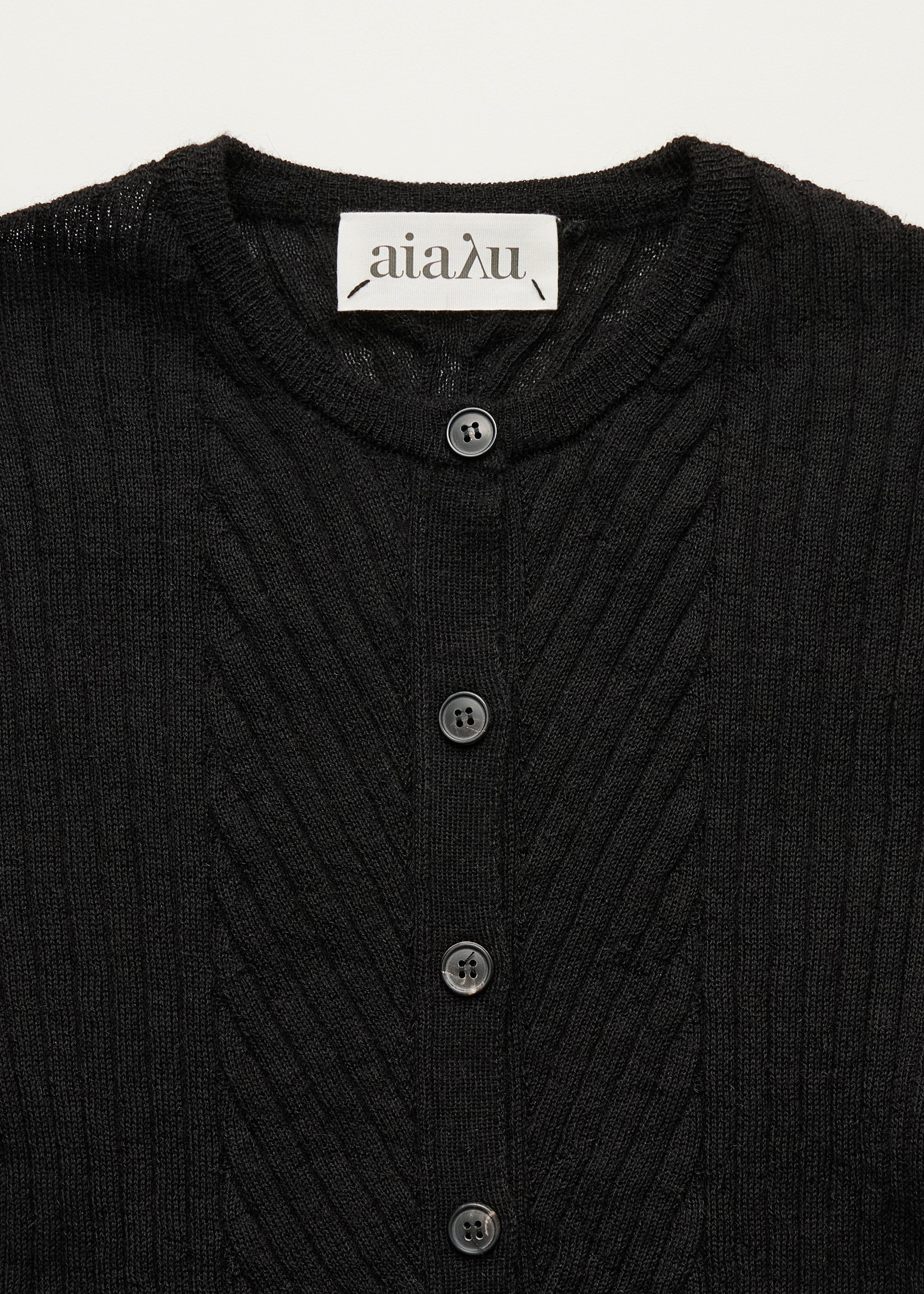 Hira cardigan – llama | Black Cardigan aiayu