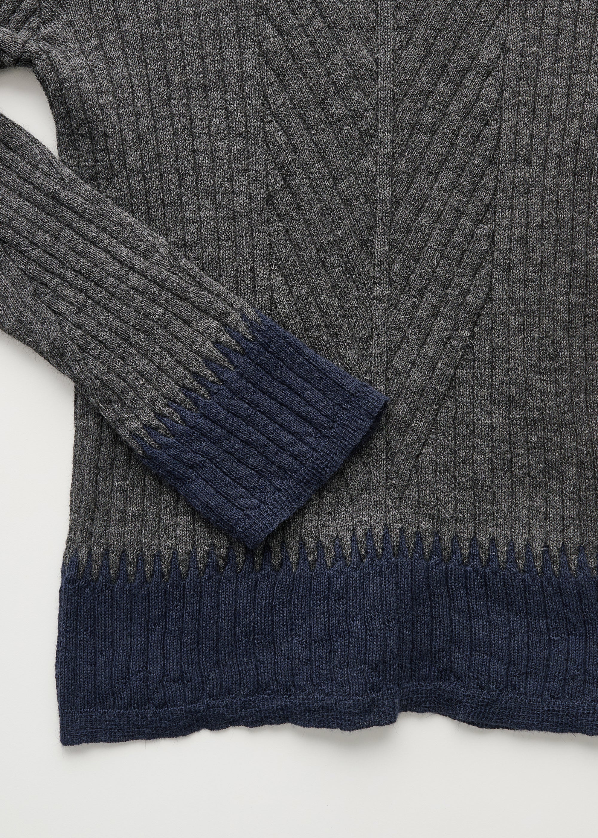 Jaya blouse – pure llama | Mix Stormy Sweater aiayu