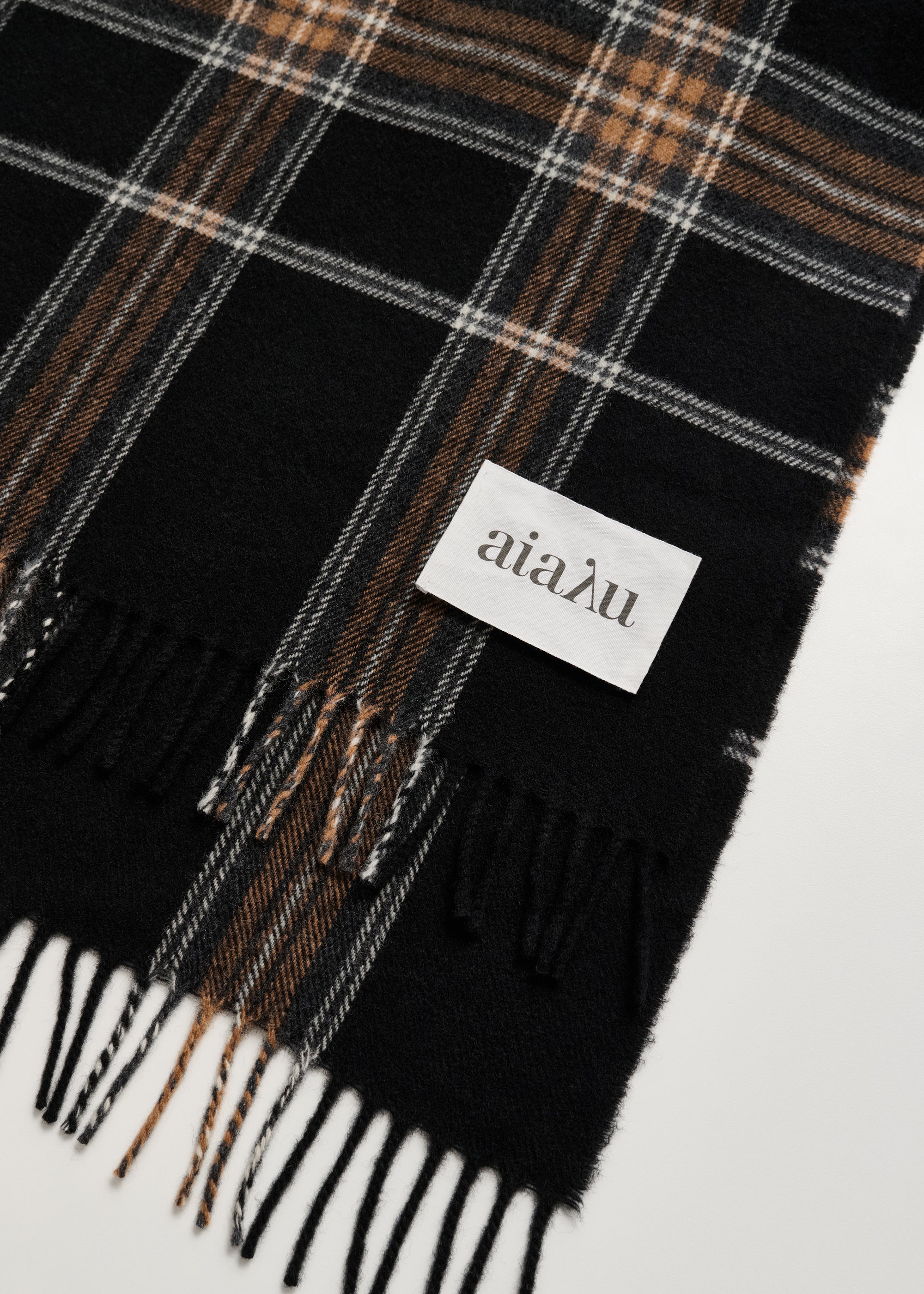 Kaya wool scarf | Mix Black Scarf aiayu