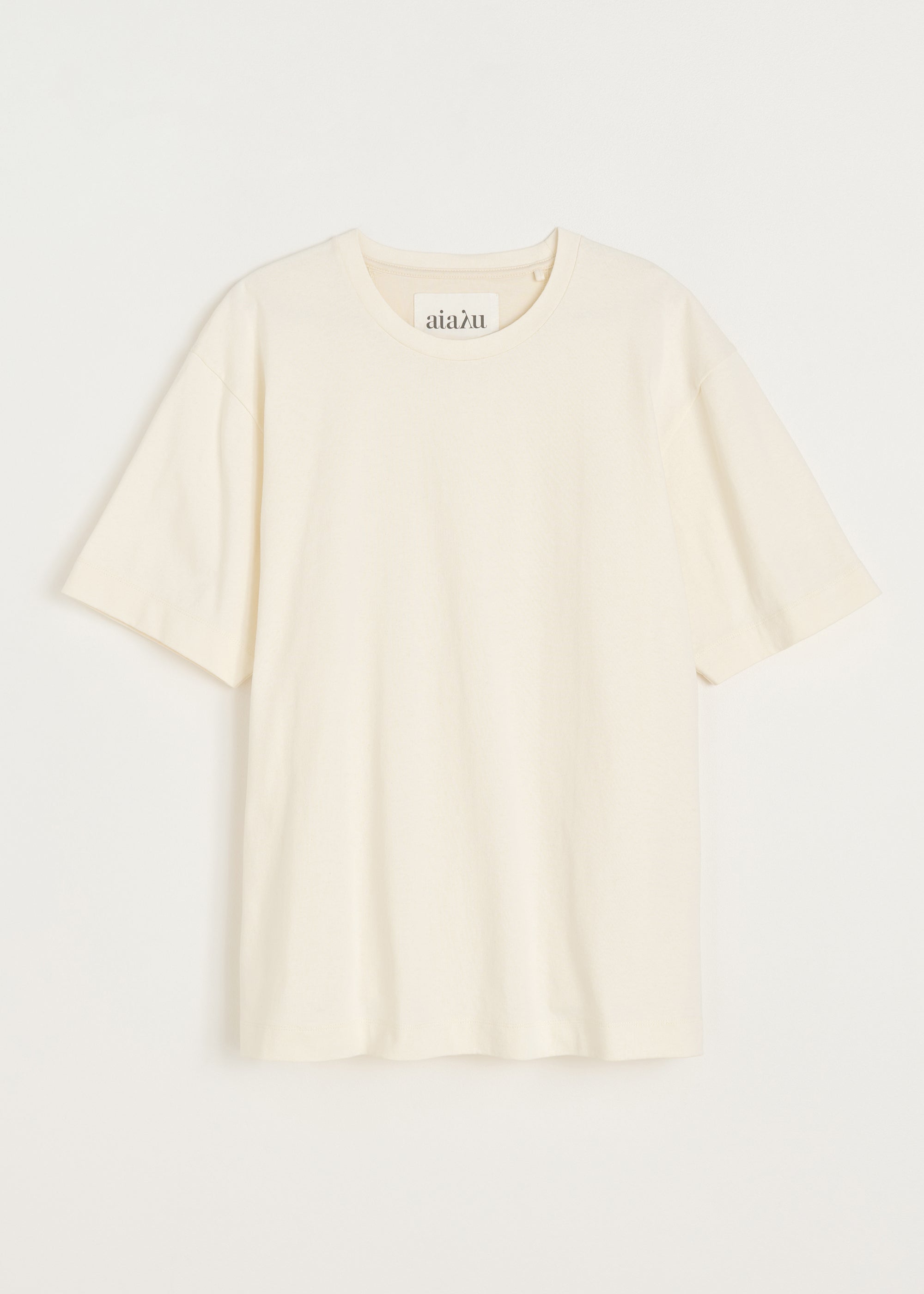Lui circular tee | Pure Ecru T-shirt aiayu