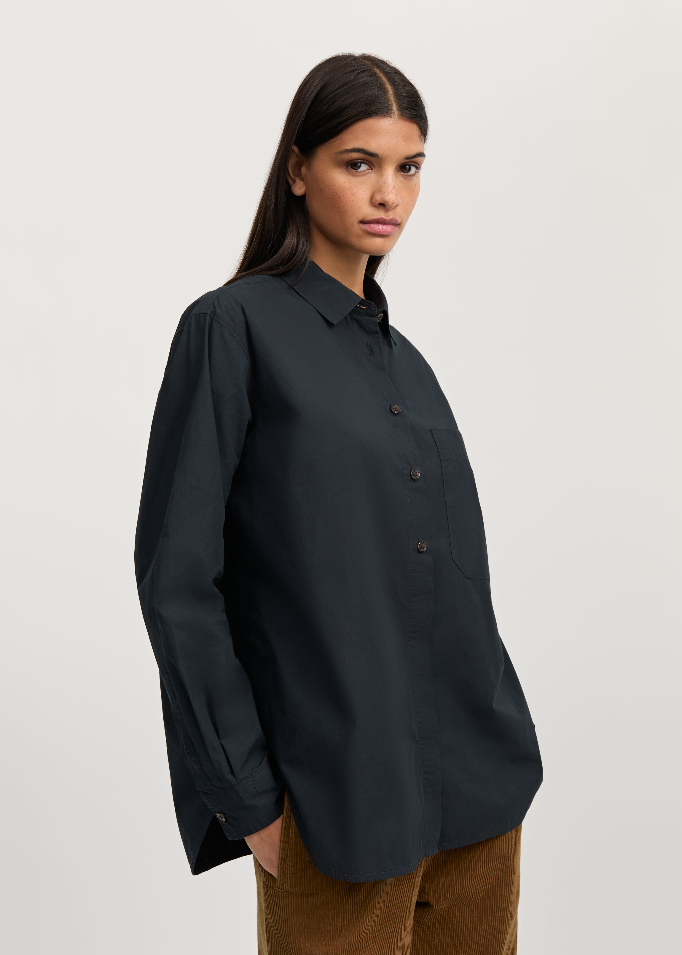 Lynette shirt dark horn | Black Navy Shirt Woven aiayu