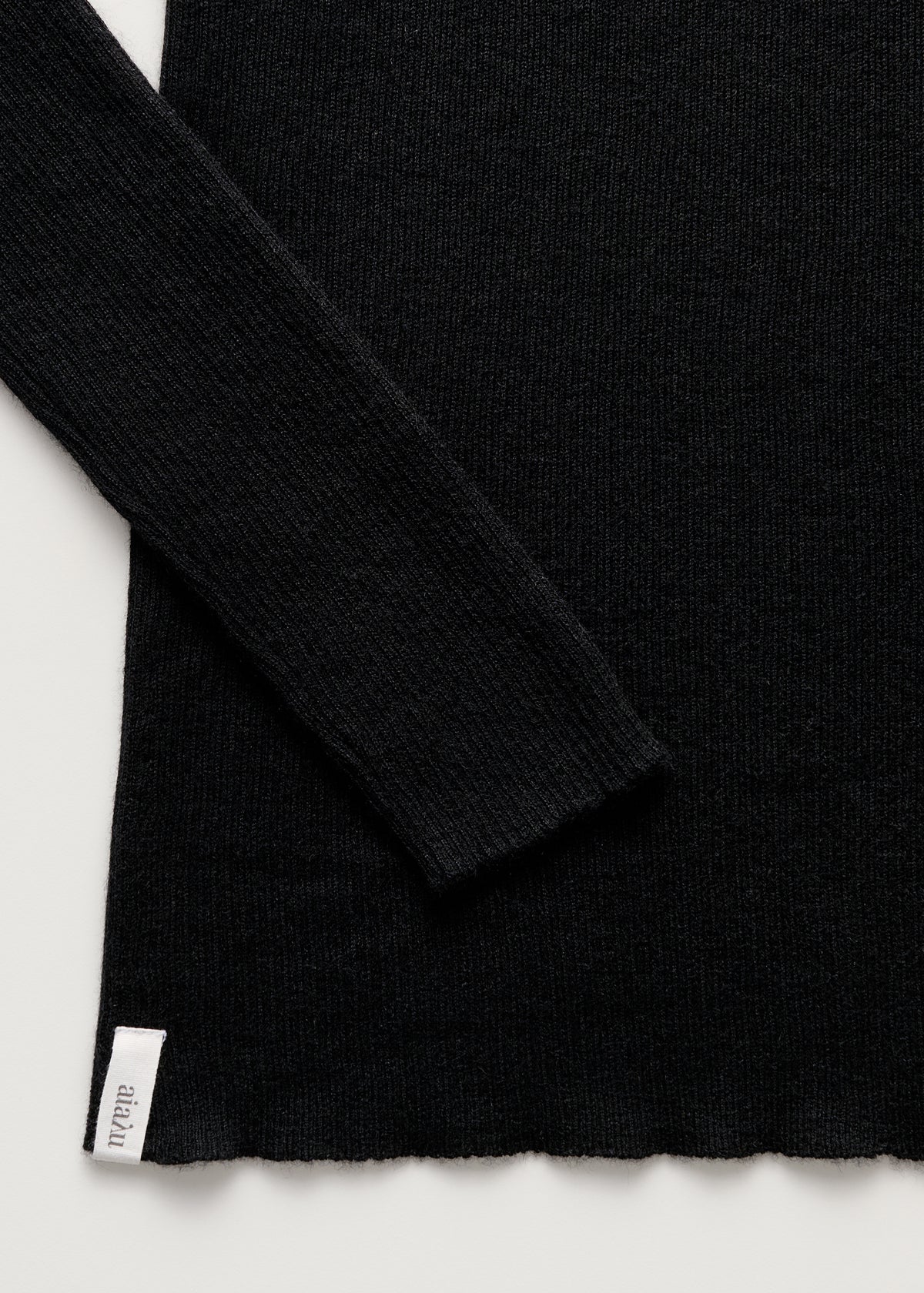 Madigan blouse – cashmere | Black Blouse aiayu