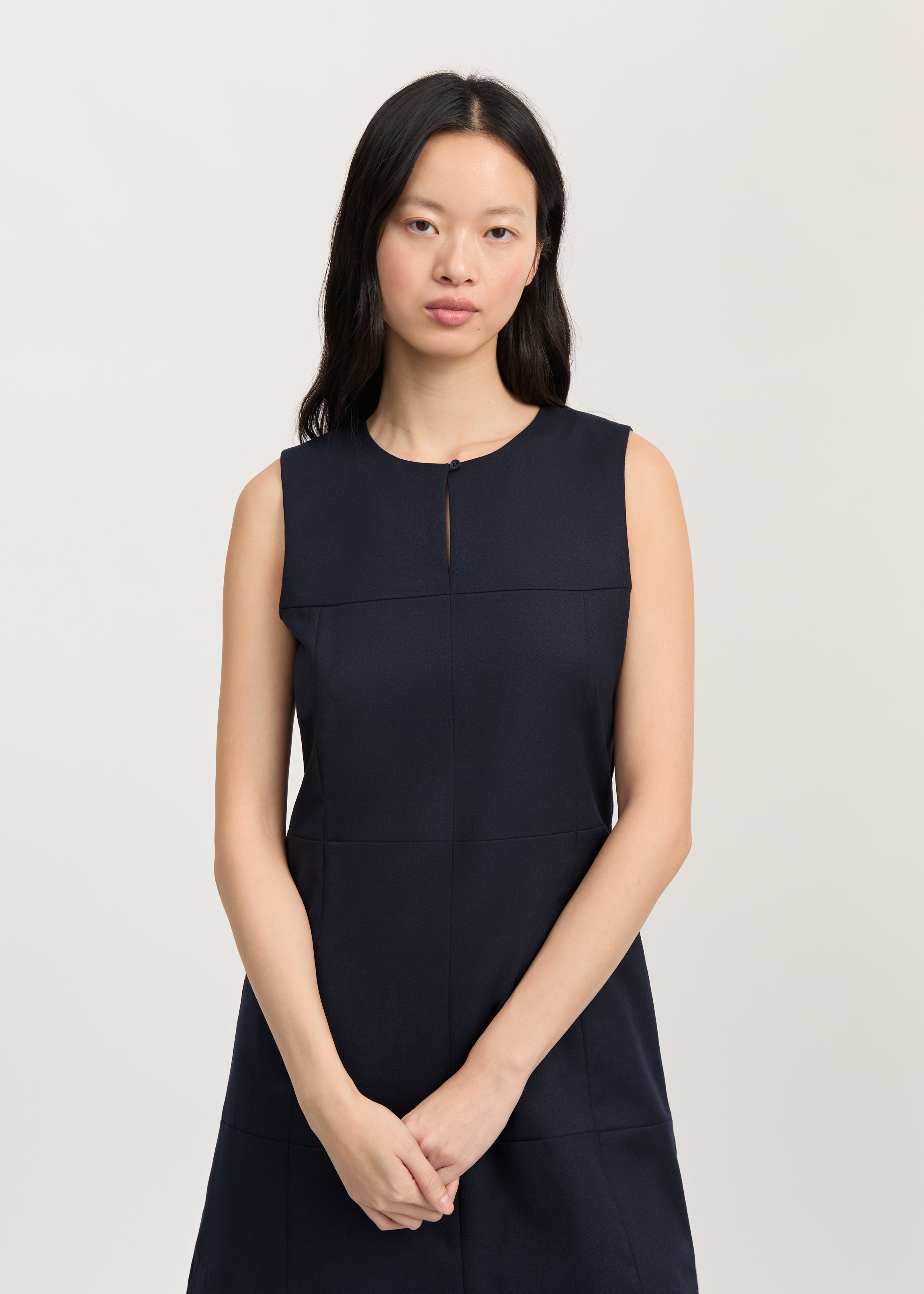 Martha mini dress fine wool | Black navy Dress aiayu