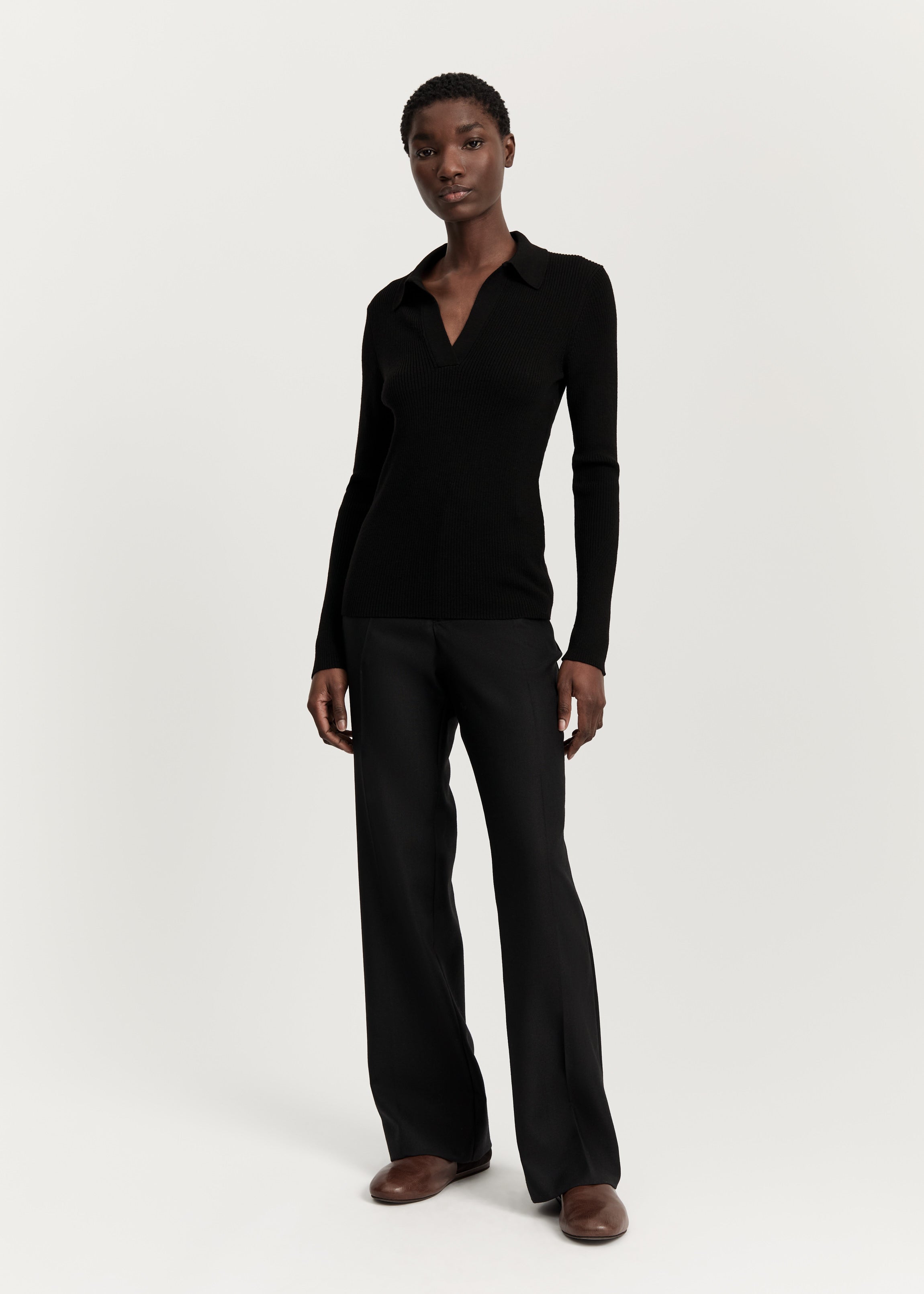Noa polo blouse - pure merino wool | Black Blouse aiayu
