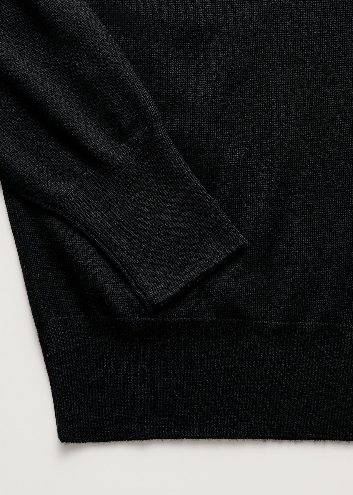 Quinn sweater – merino wool | Black Sweater aiayu