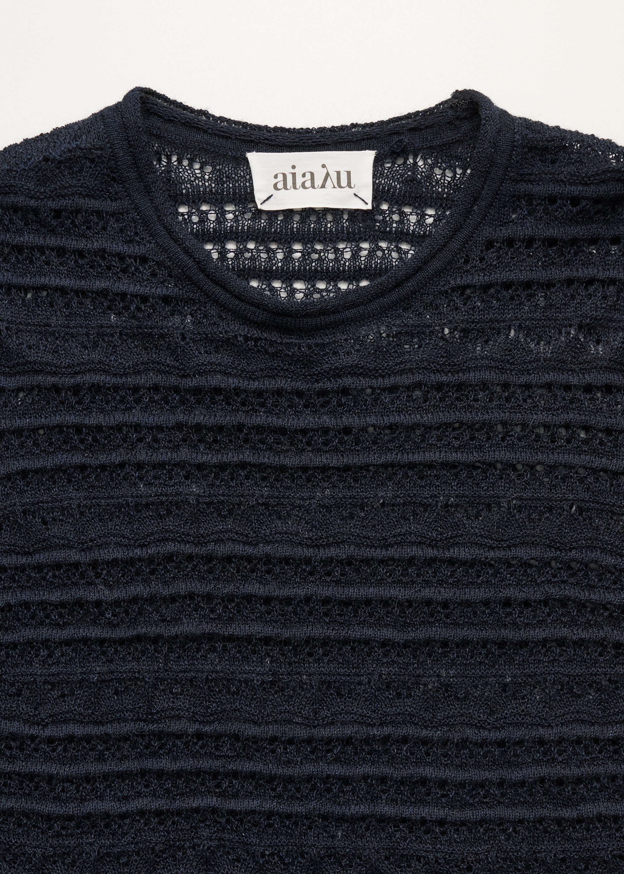 Ramon blouse – pure llama | Black Navy Sweater aiayu