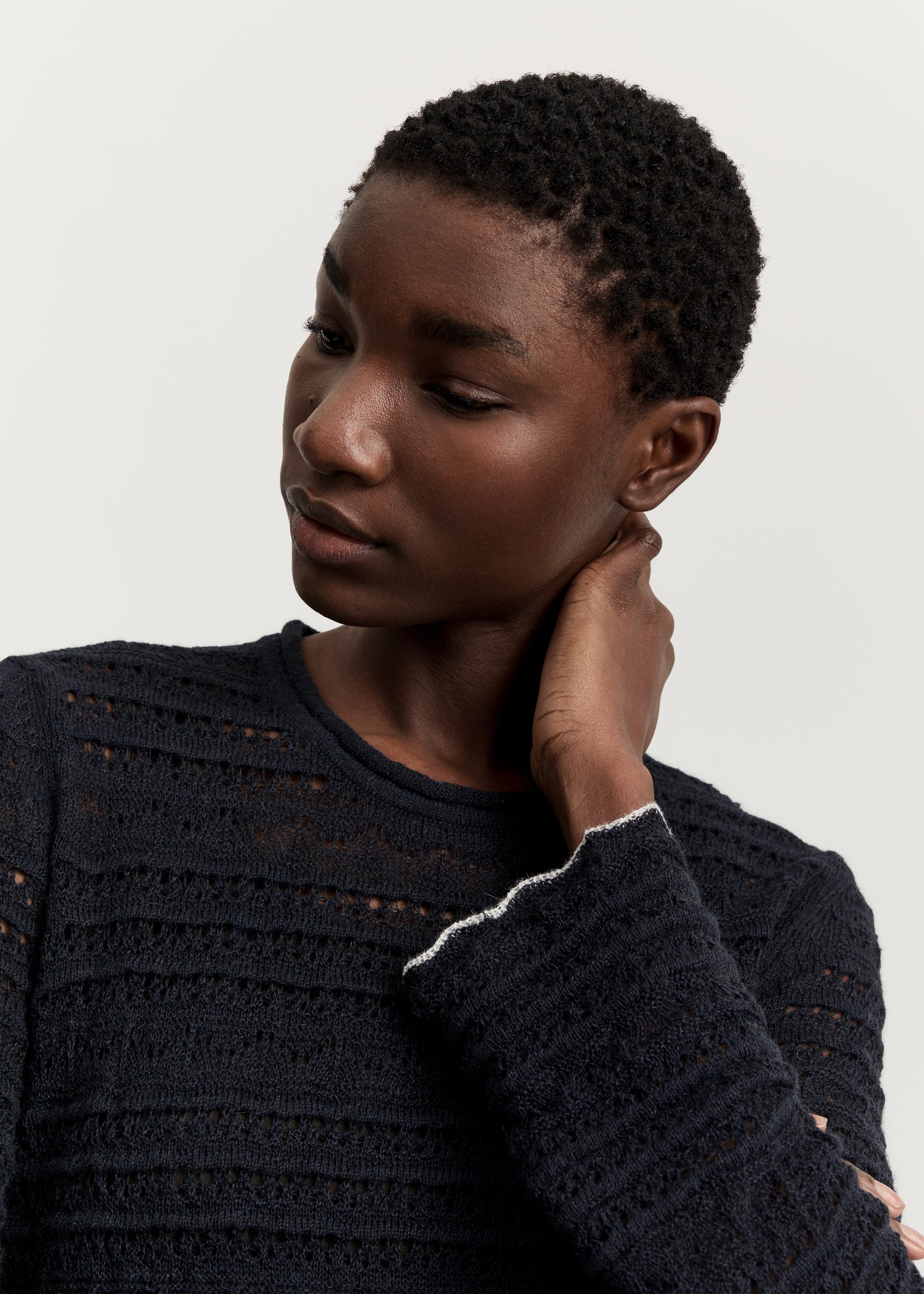 Ramon blouse – pure llama | Black Navy Sweater aiayu