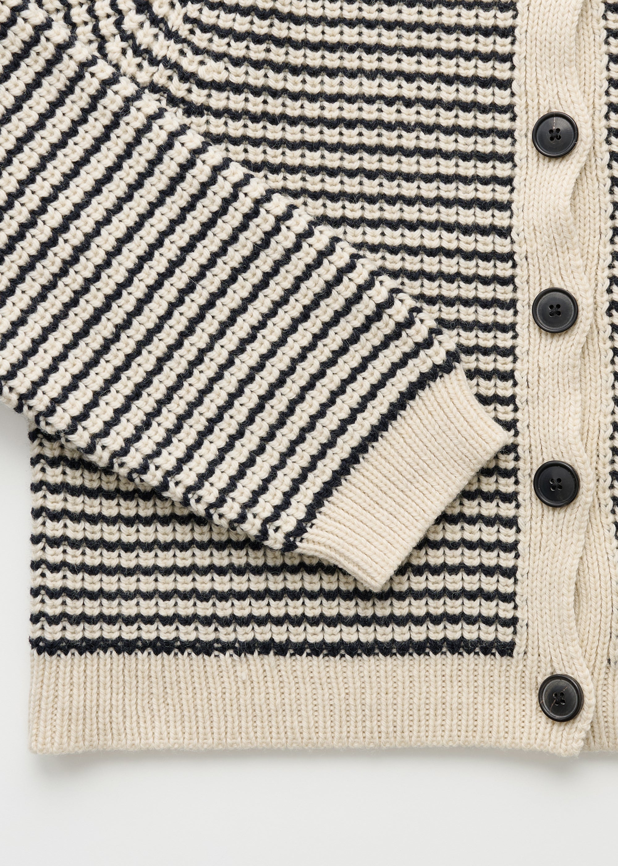 Shiva cardigan – highland wool | Mix Black Navy Cardigan aiayu