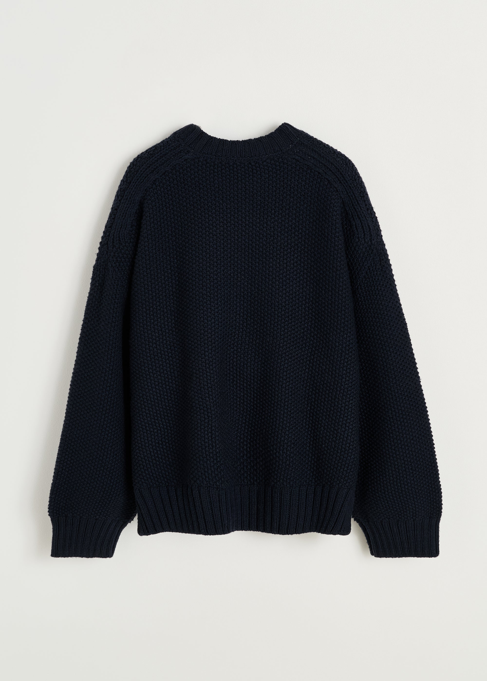 Vetla sweater – highland wool | Black Blue Sweater aiayu