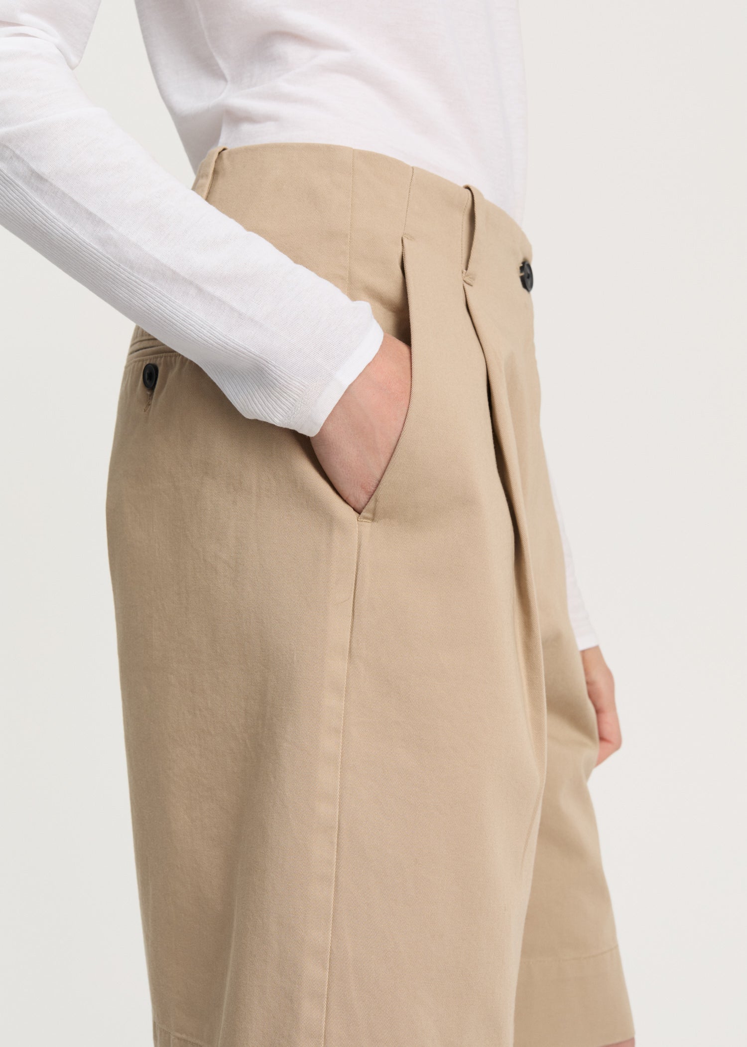 Willy shorts | Semolina Shorts aiayu