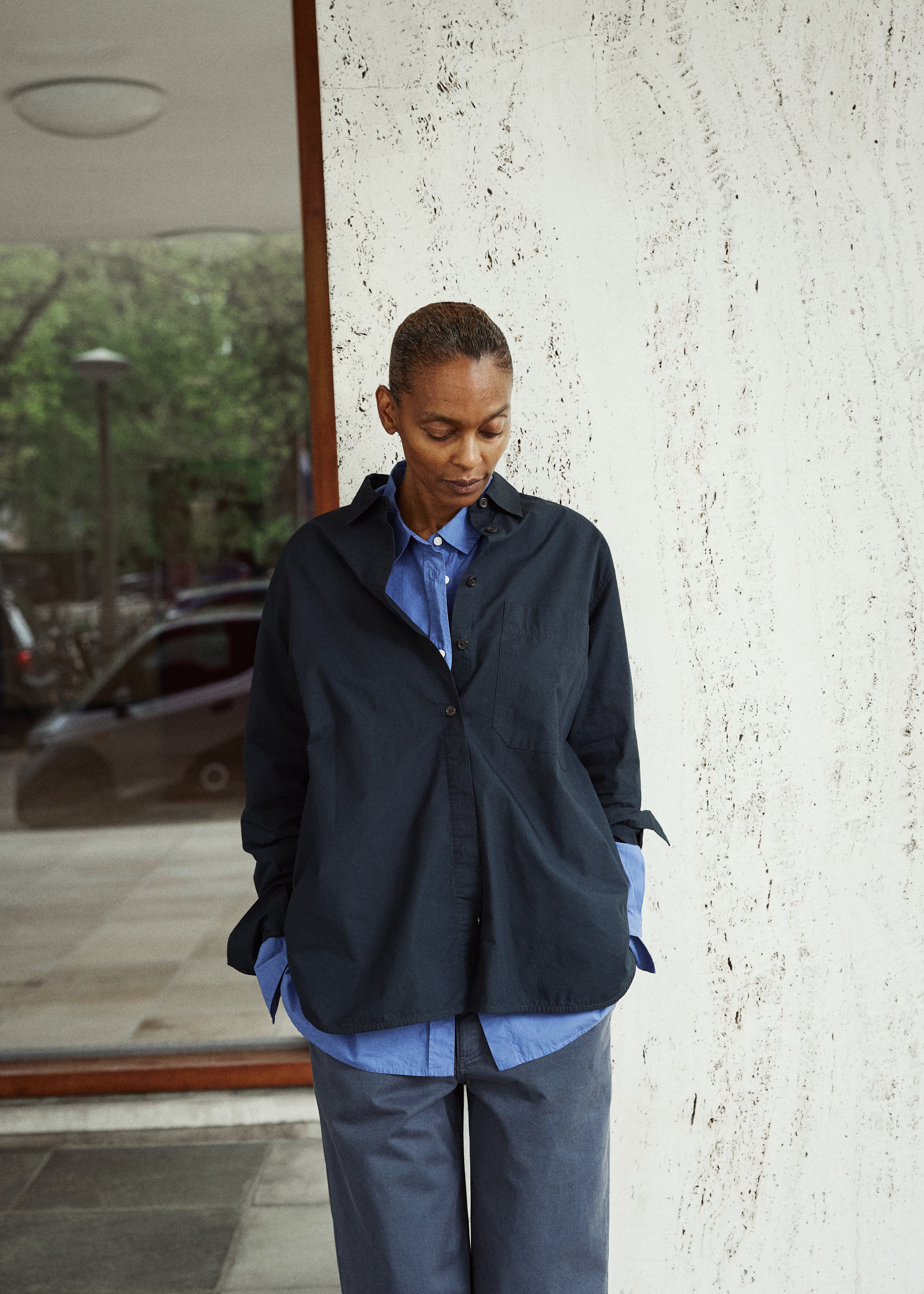 Lynette shirt dark horn | Black navy Shirt Woven aiayu