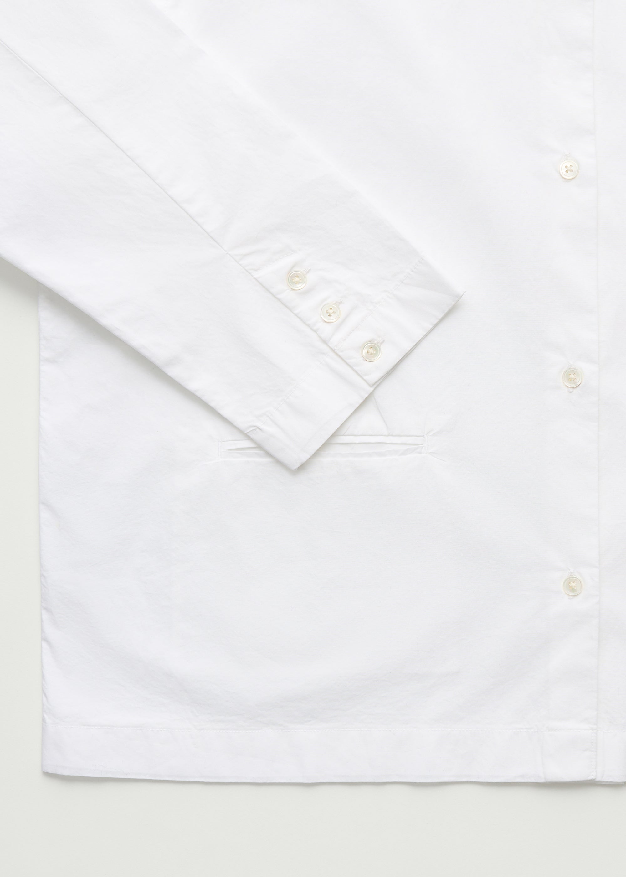 Atla shirt | White Shirt Woven aiayu