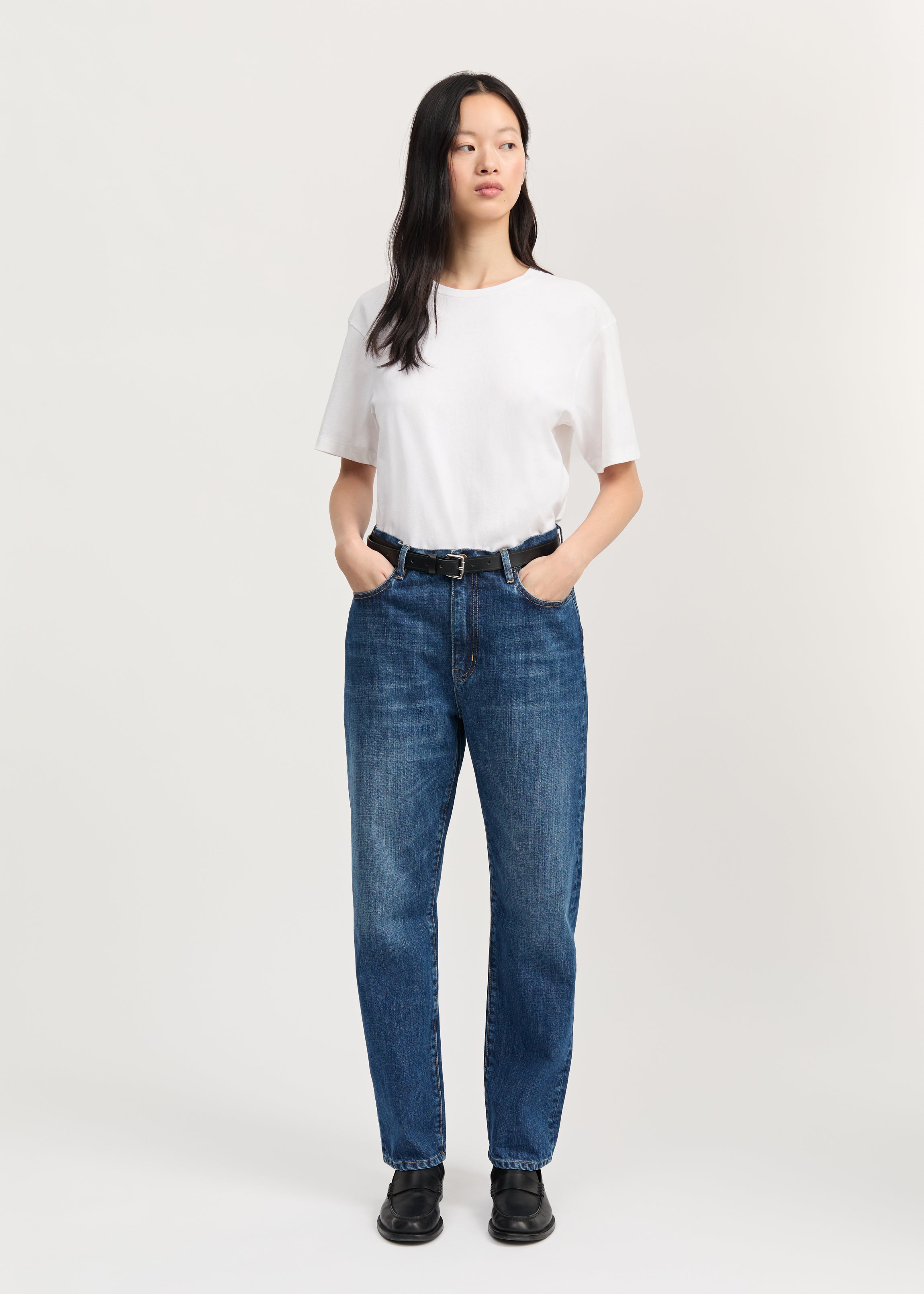 Collin midwaist relaxed jeans | Worn Blue Jeans aiayu