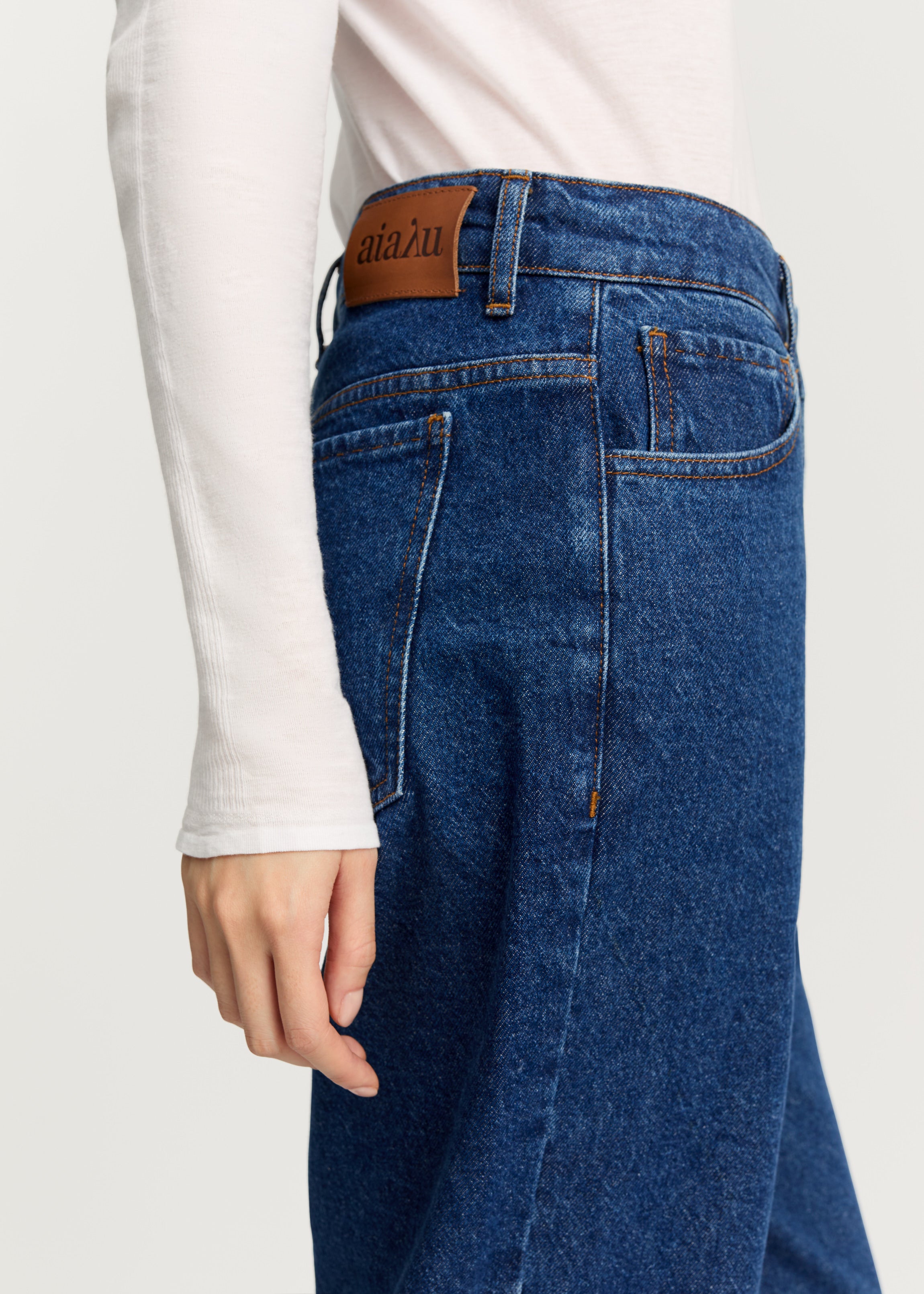 Cooper highwaist straight jeans | Mid Blue Jeans aiayu