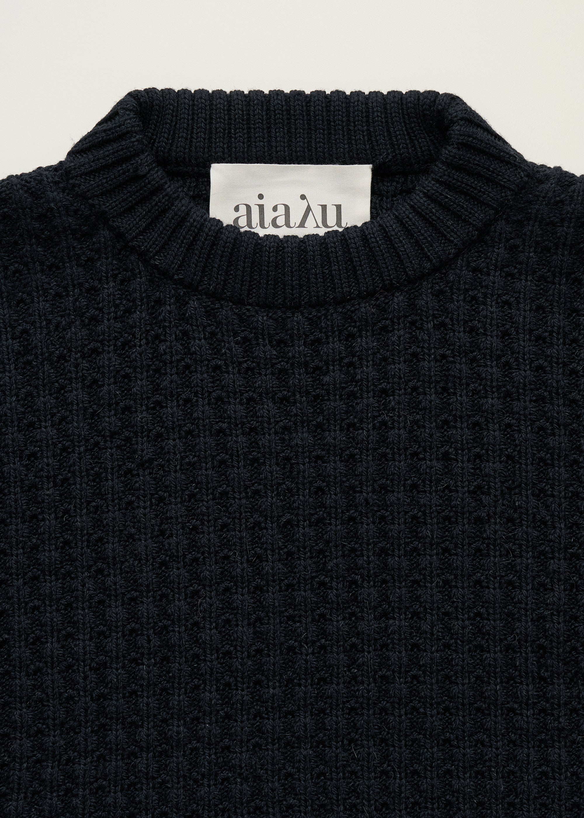 Eamon sweater – highland wool | Black navy Sweater aiayu