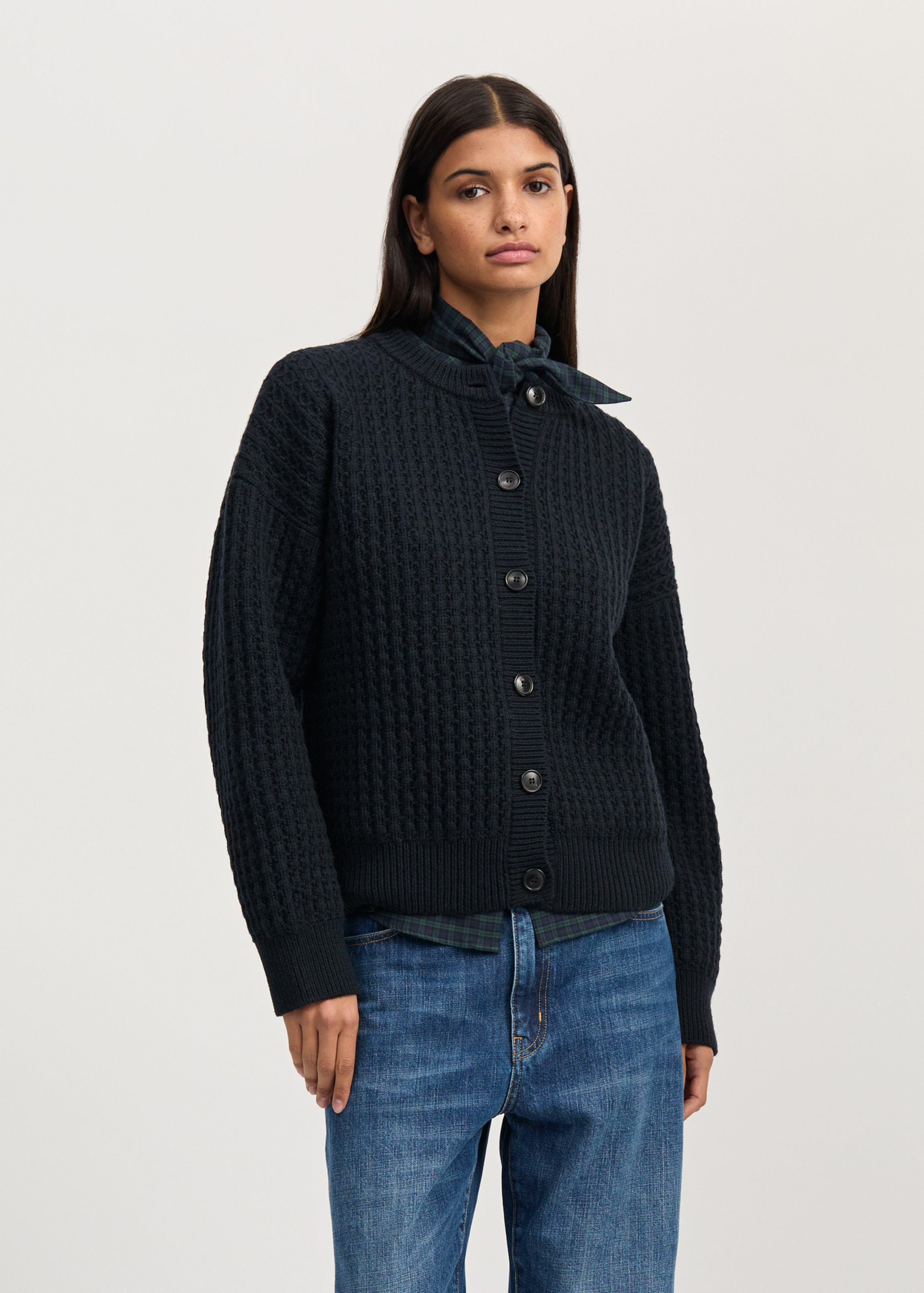 Elan cardigan – highland wool | Black navy Cardigan aiayu