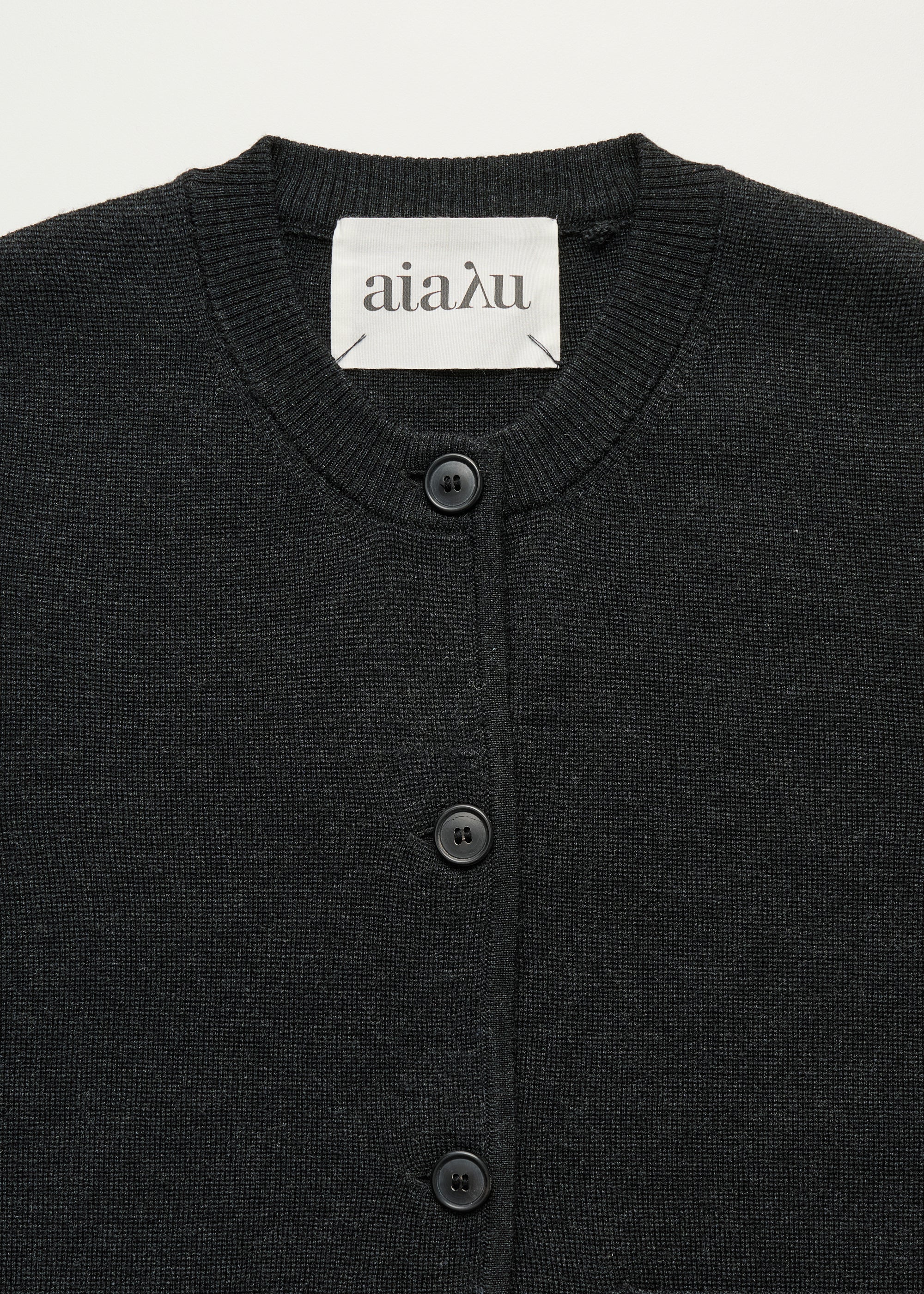 Elva vest – merino wool | Antracite Vest aiayu