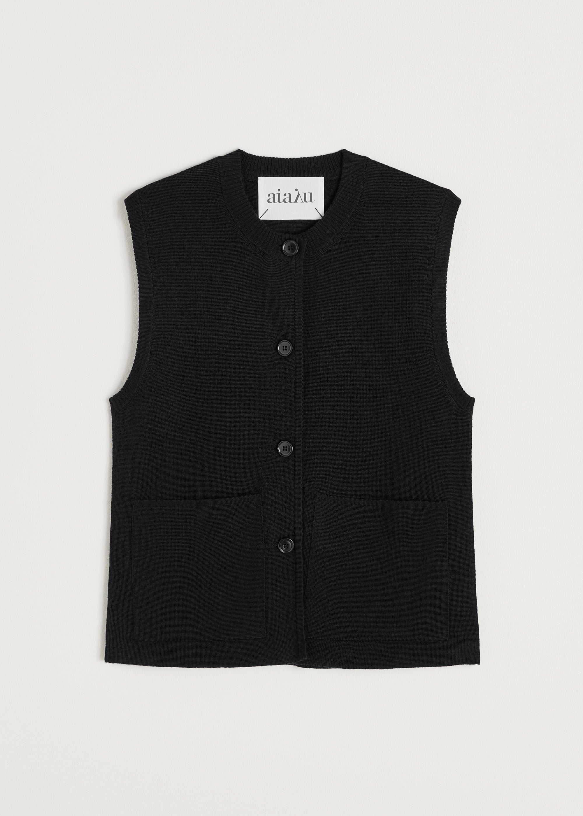 Elva vest – pure merino wool | Black Vest aiayu