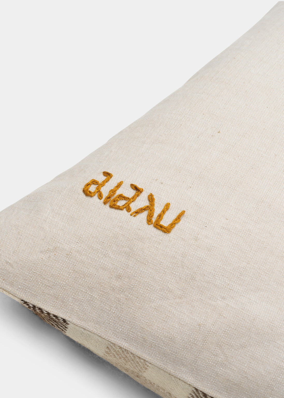 Gabriel cashmere pillow- 40x60 | Mix Nepali