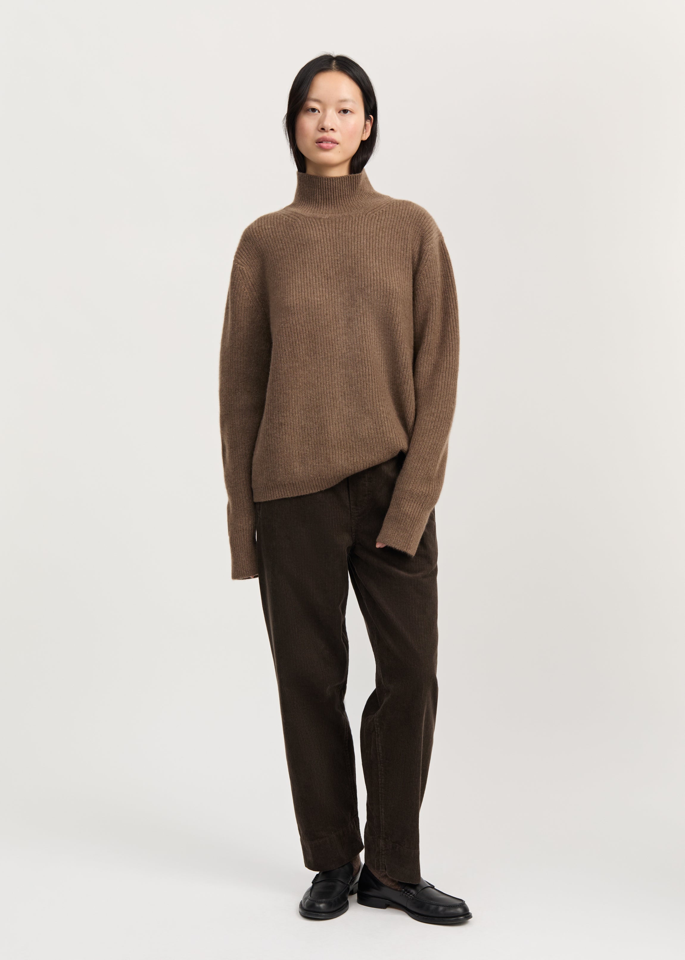 Jaxon sweater – cashmere | Pure Dark Brown Sweater aiayu