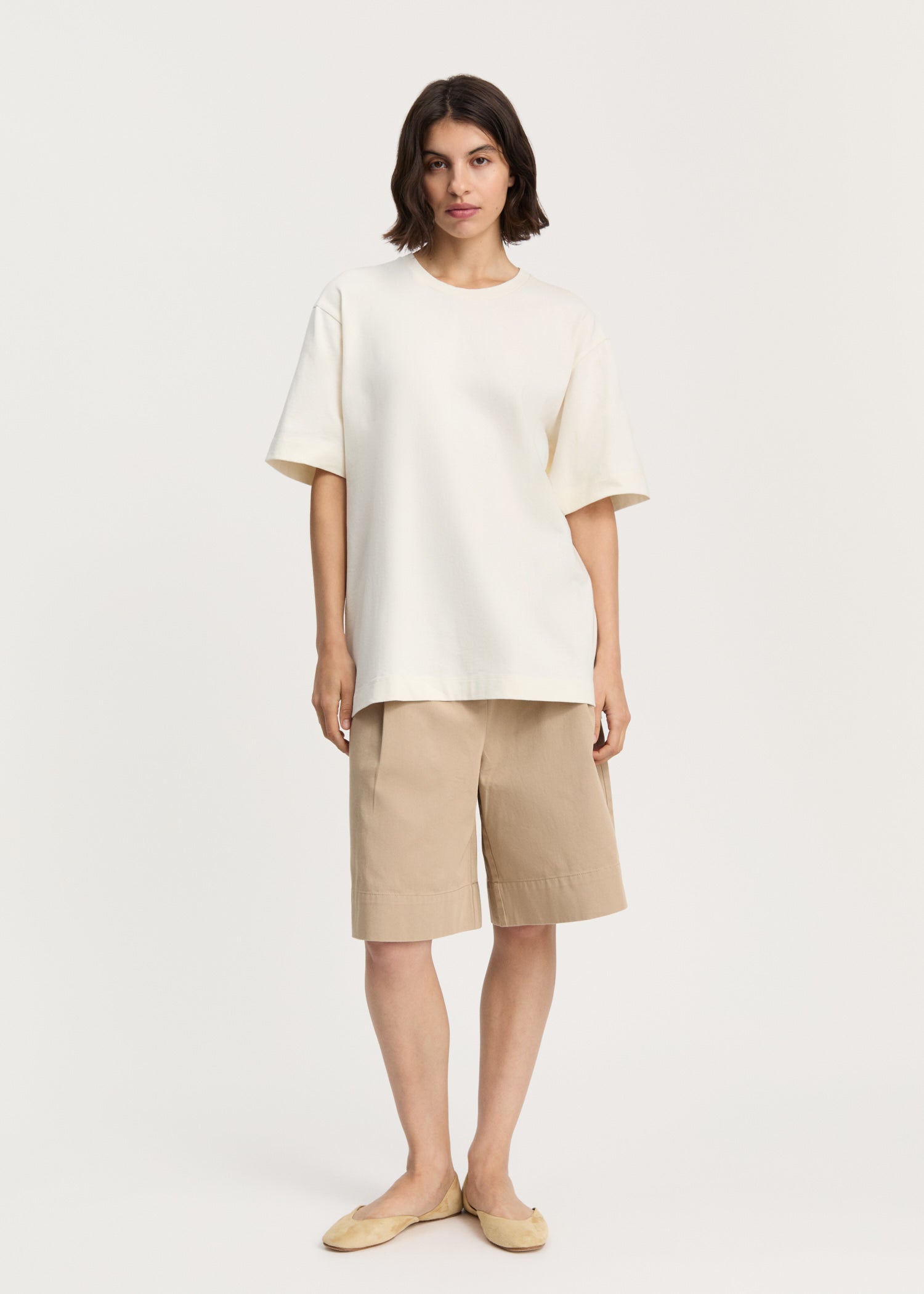 Lui circular tee | Pure Ecru T-shirt aiayu