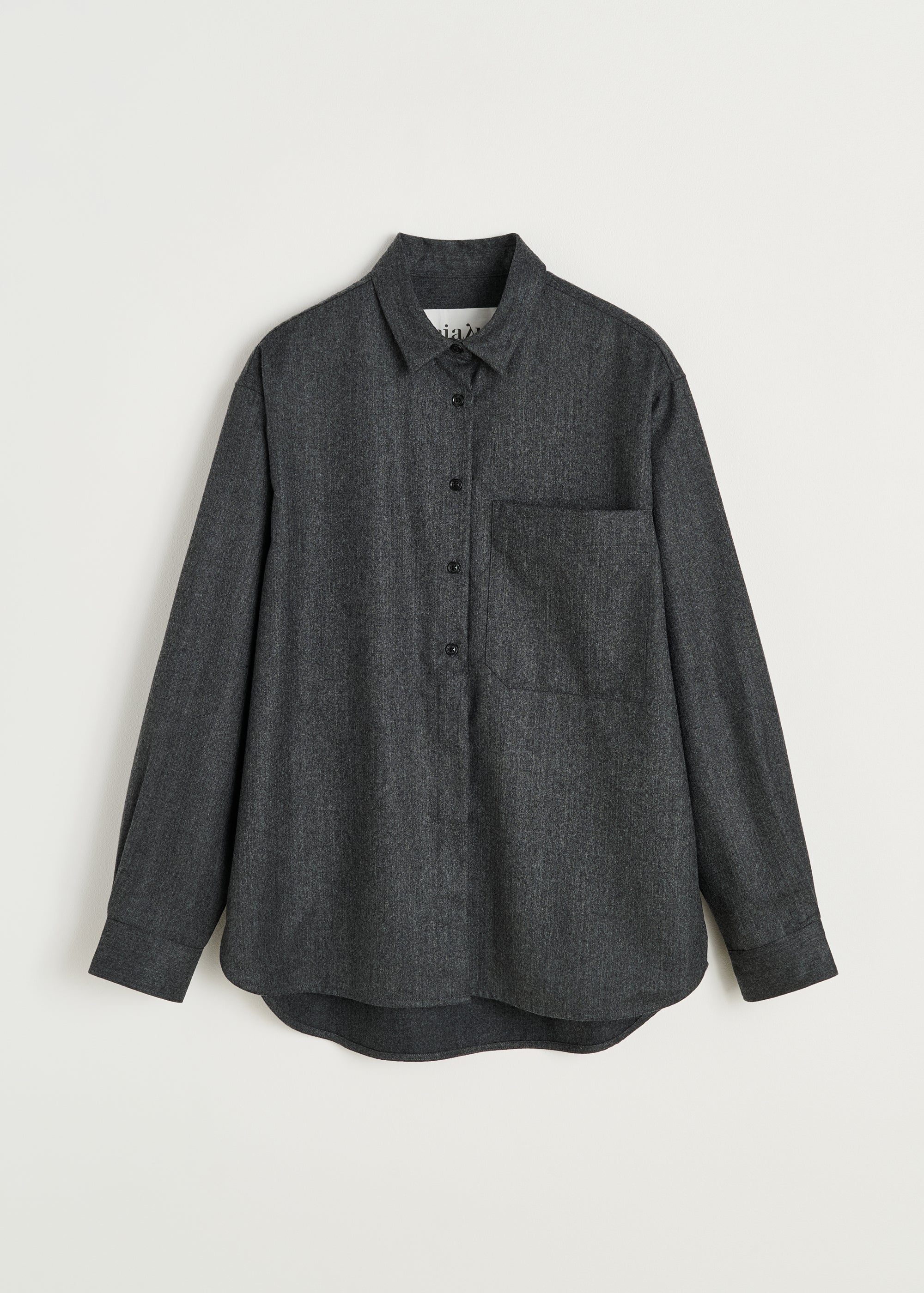 Lynette shirt – fine wool | Dark Grey Shirt Woven aiayu