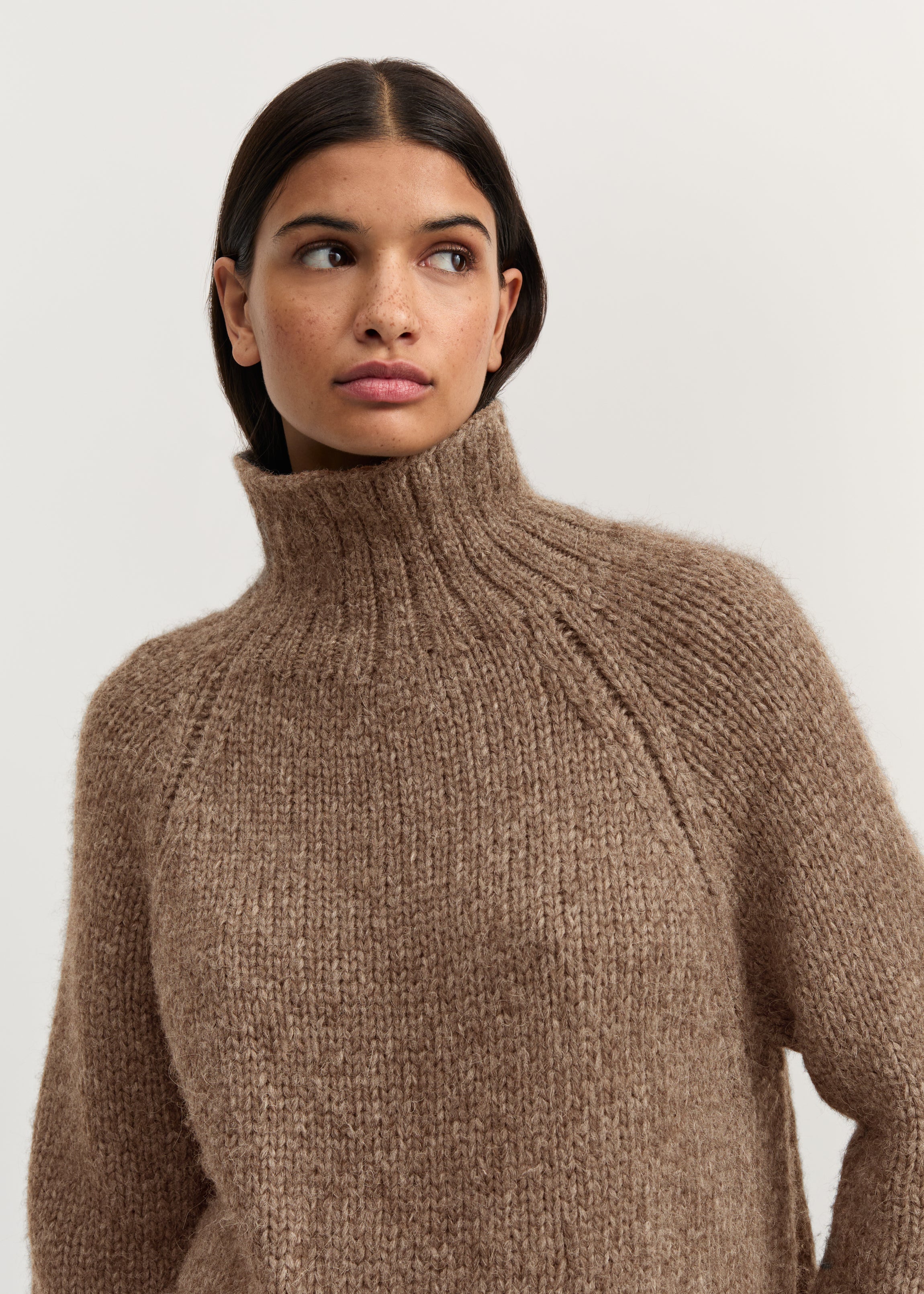 Mechera sweater – llama | Pure Brownie Sweater aiayu