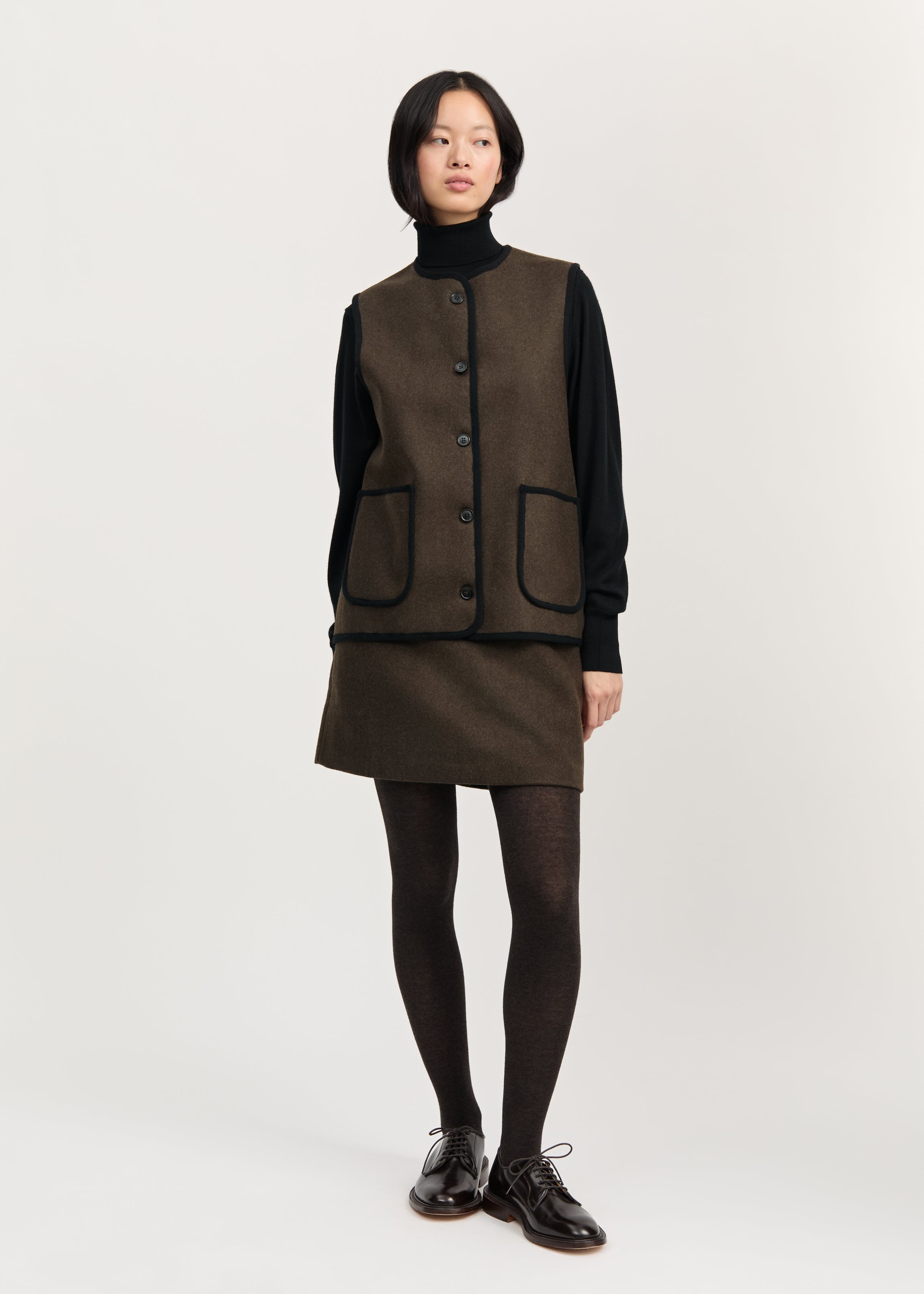 Meha vest – loden | Pure dark brown Vest aiayu