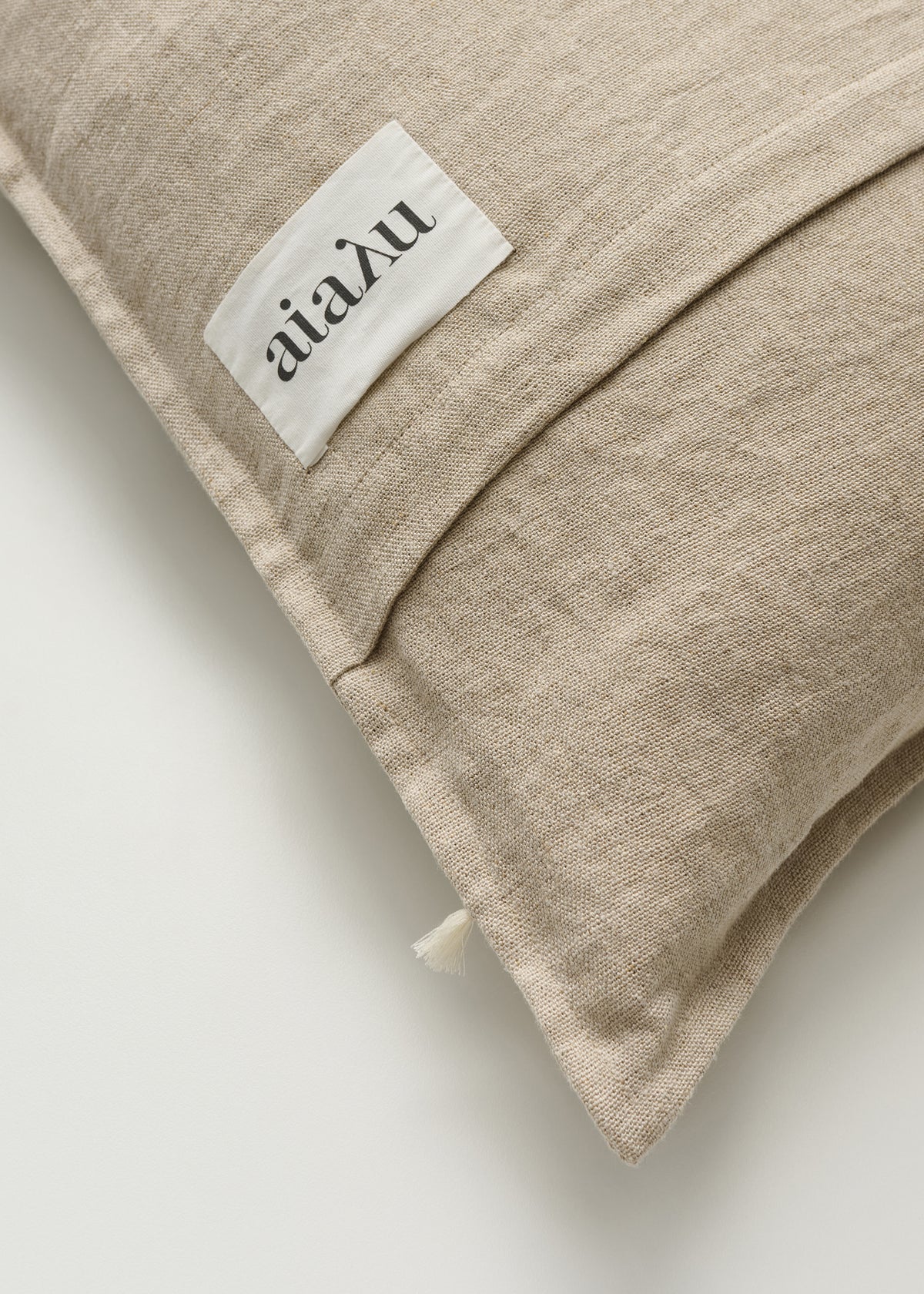 Pillow heavy linen – 50x50 | Natural aiayu.dk