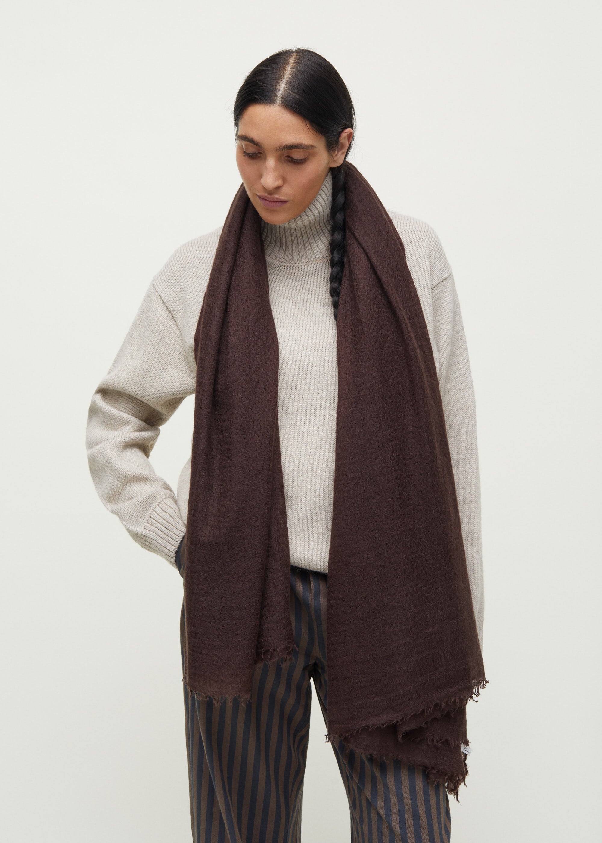 Poon cashmere scarf | Chocolate
